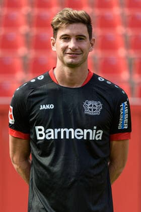 Lucas Alario; Bayer Leverkusen; 1.BL, Porträttermin 2020 2021 Leverkusen NRW Deutschland