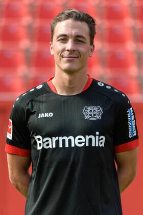 Julian Baumgartlinger; Bayer Leverkusen; 1.BL, Porträttermin 2020 2021 Leverkusen NRW Deutschland