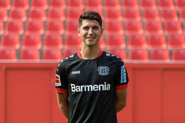 Exequiel Palacios; Bayer Leverkusen; 1.BL, Porträttermin 2020 2021 Leverkusen NRW Deutschland
