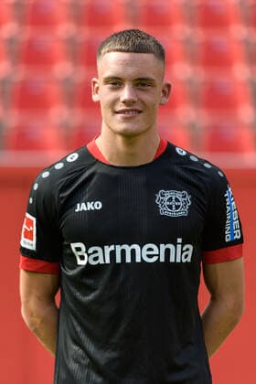 Florian Wirtz; Bayer Leverkusen; 1.BL, Porträttermin 2020 2021 Leverkusen NRW Deutschland