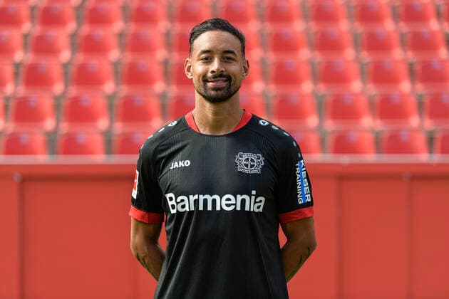 Karim Bellarabi; Bayer Leverkusen; 1.BL, Porträttermin 2020 2021 Leverkusen NRW Deutschland