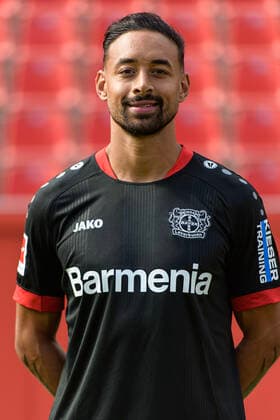 Karim Bellarabi; Bayer Leverkusen; 1.BL, Porträttermin 2020 2021 Leverkusen NRW Deutschland