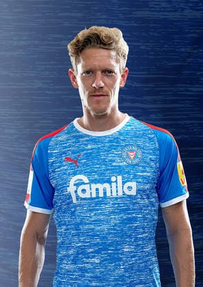 Johannes van den Bergh (KSV, 15), Holstein Kiel; 2. BL, Porträttermin 2020 2021, Fußball, Männer, 17.09.2020, Foto Holstein Kiel via HOLSTEINOFFICE POOL Kiel NLZ Projendorf Kiel Germany