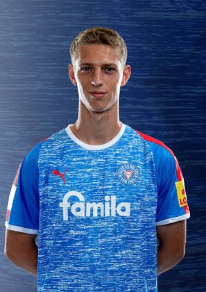 Lion Lauberbach (KSV, 18), Holstein Kiel; 2. BL, Porträttermin 2020 2021, Fußball, Männer, 17.09.2020, Foto Holstein Kiel via HOLSTEINOFFICE POOL Kiel NLZ Projendorf Kiel Germany