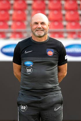 Bernhard Raab, 1. FC Heidenheim 1846, 2. Bundesliga, Portraettermin, Saison 2020 2021, 17.09.2020, DFB DFL regulations prohibit any use of photographs as image sequences and or quasi-video., 1. FC Heidenheim 1846, 2. Bundesliga, Portraettermin, Freisteller, Shooting, Saison 2020 2021, 17.09.2020 Heidenheim Copyright: xEibner-Pressefoto SaschaxWaltherx EP_swa