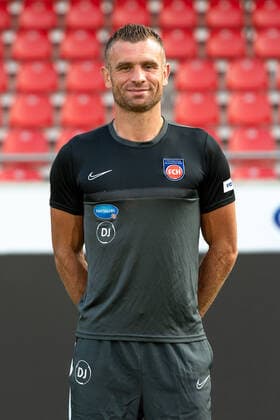 Jarosch, 1. FC Heidenheim 1846, 2. Bundesliga, Portraettermin, Saison 2020 2021, 17.09.2020, DFB DFL regulations prohibit any use of photographs as image sequences and or quasi-video., 1. FC Heidenheim 1846, 2. Bundesliga, Portraettermin, Freisteller, Shooting, Saison 2020 2021, 17.09.2020 Heidenheim Copyright: xEibner-Pressefoto SaschaxWaltherx EP_swa