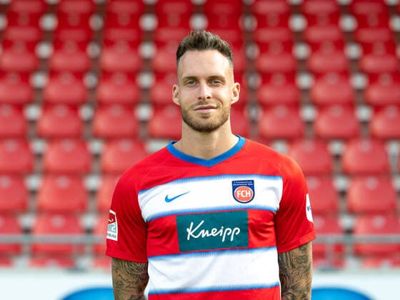 Patrick Schmidt (FC Heidenheim, 32), 1. FC Heidenheim 1846, 2. Bundesliga, Portraettermin, Saison 2020 2021, 17.09.2020, DFB DFL regulations prohibit any use of photographs as image sequences and or quasi-video., 1. FC Heidenheim 1846, 2. Bundesliga, Portraettermin, Freisteller, Shooting, Saison 2020 2021, 17.09.2020 Heidenheim Copyright: xEibner-Pressefoto SaschaxWaltherx EP_swa