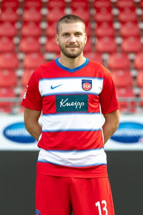 Robert Leipertz (FC Heidenheim, 13), 1. FC Heidenheim 1846, 2. Bundesliga, Portraettermin, Saison 2020 2021, 17.09.2020, DFB DFL regulations prohibit any use of photographs as image sequences and or quasi-video., 1. FC Heidenheim 1846, 2. Bundesliga, Portraettermin, Freisteller, Shooting, Saison 2020 2021, 17.09.2020 Heidenheim Copyright: xEibner-Pressefoto SaschaxWaltherx EP_swa