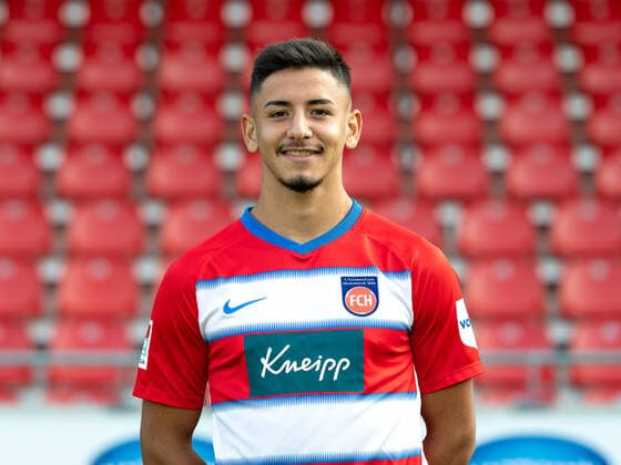 Kevin Sessa (FC Heidenheim, 16), 1. FC Heidenheim 1846, 2. Bundesliga, Portraettermin, Saison 2020 2021, 17.09.2020, DFB DFL regulations prohibit any use of photographs as image sequences and or quasi-video., 1. FC Heidenheim 1846, 2. Bundesliga, Portraettermin, Freisteller, Shooting, Saison 2020 2021, 17.09.2020 Heidenheim Copyright: xEibner-Pressefoto SaschaxWaltherx EP_swa