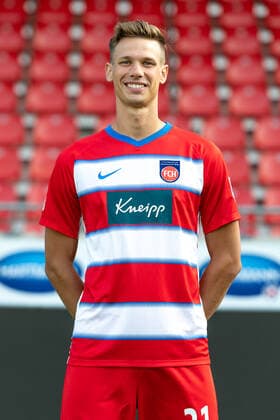 Maximilian Thiel (FC Heidenheim, 21), 1. FC Heidenheim 1846, 2. Bundesliga, Portraettermin, Saison 2020 2021, 17.09.2020, DFB DFL regulations prohibit any use of photographs as image sequences and or quasi-video., 1. FC Heidenheim 1846, 2. Bundesliga, Portraettermin, Freisteller, Shooting, Saison 2020 2021, 17.09.2020 Heidenheim Copyright: xEibner-Pressefoto SaschaxWaltherx EP_swa