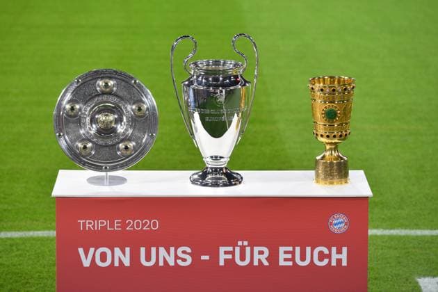 Das Triple-Schale,Meisterschale,Champions League Pokal und DFB Pokal werden praesentiert. Pokal,Cup,Trophaee.Sachaufnahme. Fussball 1. Bundesliga Saison 2020 2021,1.Spieltag,Spieltag01, FC Bayern Muenchen (M) - FCSchalke 04 (GE) 8-0, am 18.09.2020 in Muenchen A L L I A N Z A R E N A, DFL REGULATIONS PROHIBIT ANY USE OF PHOTOGRAPHS AS IMAGE SEQUENCES AND OR QUASI-VIDEO.EDITORIAL USE ONLY.