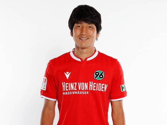 Hannover 96 Porträttermin 2020, Hannover, 2. Liga, Einzelportraits von Hannover 96, im Bild Genki Haraguchi (10, Hannover) +++ POOLFOTOS HANNOVER 96 via Joachim Sielski +++ Hannover Niedersachsen Deutschland
