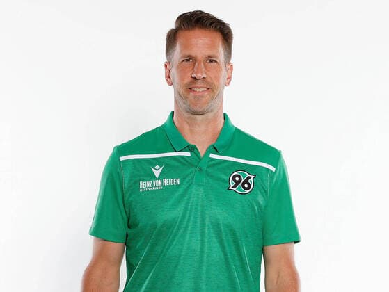Hannover 96 Porträttermin 2020, Hannover, 2. Liga, Einzelportraits von Hannover 96, im Bild Thorsten Klopp (Physiotherapeut, Hannover) +++POOLFOTOS HANNOVER 96 via Joachim Sielski+++ Hannover Niedersachsen Deutschland