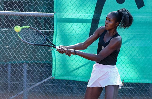 19.09.2020, xpsx, Tennis ITF-Turnier TC Bruchkoebel Finalspiele, v.l. Noma Noha Akugue (Deutschland GER) Bruchkoebel Hessen Deutschland (DEU)