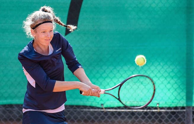 19.09.2020, xpsx, Tennis ITF-Turnier TC Bruchkoebel Finalspiele, v.l. Julia Middendorf (Deutschland GER) Bruchkoebel Hessen Deutschland (DEU)