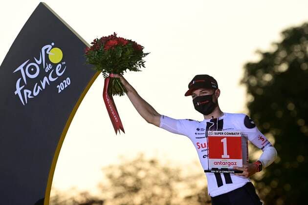 PARIS, FRANCE - SEPTEMBER 20 : HIRSCHI Marc (SUI) of TEAM SUNWEB pictured with the Antargaz price during the podium ceremony during stage 21 of the 107th edition of the 2020 Tour de France cycling race, a stage of 122 kms with start in Mantes-la-Jolie and finish at the Avenue des Champs Elysees in Paris on September 20, 2020 in Paris, France, 20 09 2020 CYCLISME : Tour de France - Etape 21 - Mantes la Jolie a Paris Champs Elysees - 20 09 2020 PhotoNews Panoramic 