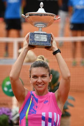 Photo Alfredo Falcone - LaPresse 21 09 2020 Roma (Italy) Tennis Karolina Pliskova (CZE) vs Simona Halep (ROU) women s final Internazionali BNL d Italia 2020 In the pic:Simona Halep  Copyright: xAlfredoxFalcone LaPressex