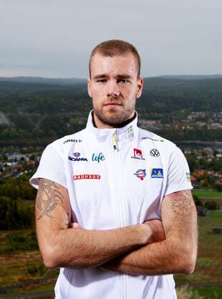 Ski Nordisch, Team Schweden Porträttermin 200921 Viktor Thorn poserar för ett porträtt under en pressträff med Sverige den 21 september 2020 i Solleftea. Copyright: NILSxJAKOBSSON BB200921NJ051