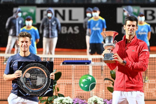 Sport Bilder des Tages Photo Alfredo Falcone - LaPresse 21 09 2020 Roma (Italy) Tennis men s final Novak Djokovic (SRB) vs Diego Schwartzman (ARG) Internazionali BNL d Italia 2020 In the pic:Novak Djokovic and Diego Schwartzman  Copyright: xAlfredoxFalcone LaPressex