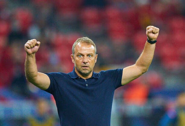 Budapest, Hungary, 24th September 2020. Robert LEWANDOWSKI, FCB 9 goal cancelled, Trainer Hansi FLICK (FCB), team manager, headcoach, coach, in the Final UEFA Supercup match FC BAYERN MUENCHEN - FC SEVILLA in Season 2019 2020, FCB, Munich,
