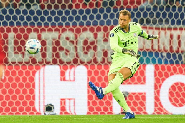 Budapest, Hungary, 24th September 2020. Manuel NEUER, goalkeeper FCB 1 in the Final UEFA Supercup match FC BAYERN MUENCHEN - FC SEVILLA 2-1 in Season 2019 2020, FCB, Munich,