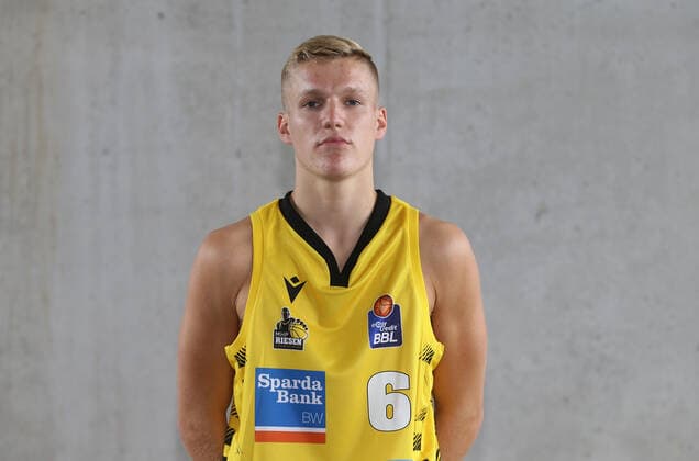 Ludwigsburg , Basketball Fototermin MHP Riesen Ludwigsburg , Johannes Patrick