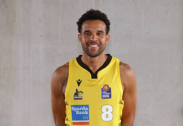 Ludwigsburg , Basketball Fototermin MHP Riesen Ludwigsburg , Elias Harris