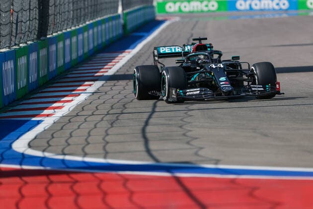 Motorsports: FIA Formula One World Championship, WM, Weltmeisterschaft 2020, Grand Prix of Russia 44 HAMILTON Lewis (gbr), Mercedes AMG F1 GP W11 Hybrid EQ Power+, action during the Formula 1 VTB Russian Grand Prix 2020, from September 25 to 27, 2020 on the Sochi Autodrom, in Sochi, Russia