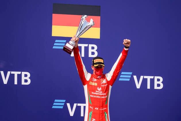 Bilder des Jahres 2020, Sport 09 September Sport Themen der Woche KW39 Sport Bilder des Tages September 26, 2020, Monza, Italy: MICK SCHUMACHER of Germany and Prema Racing on the podium after winning the 2020 FIA Formula 2 Championship feature race at Sochi Autodrom in Sochi, Russia. Monza Italy - ZUMAg147 20200926_zap_g147_010 Copyright: xJamesxGasperottix