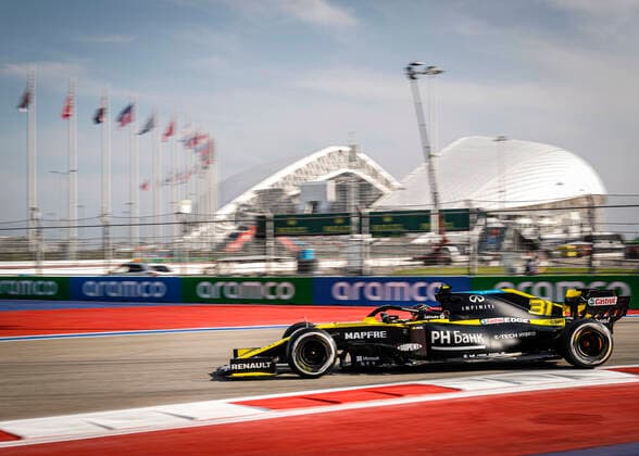 Motorsports: FIA Formula One World Championship, WM, Weltmeisterschaft 2020, Grand Prix of Russia, 31 Esteban Ocon (FRA, Renault DP World F1 Team), Sochi Russia