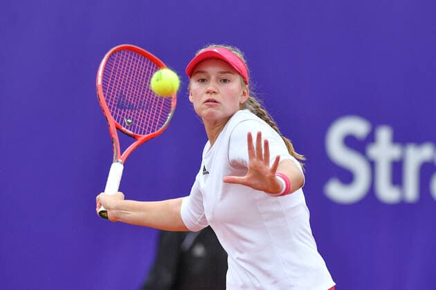 Tennis - Internationaux de Strasbourg 2020 - Svitolina Ukraine bat Elena Rybakina Kazakstan - - 26 09 2020 TENNIS : Internationaux de Strasbourg 2020 -France - 26 09 2020 ChrysleneCaillaud Panoramic 