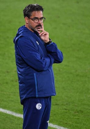 26.09.2020, xjhx, Fussball 1.Bundesliga, FC Schalke 04 - Werder Bremen emspor, v.l. Trainer David Wagner (FC Schalke 04) (DFL DFB REGULATIONS PROHIBIT ANY USE OF PHOTOGRAPHS as IMAGE SEQUENCES and or QUASI-VIDEO) Gelsenkirchen
