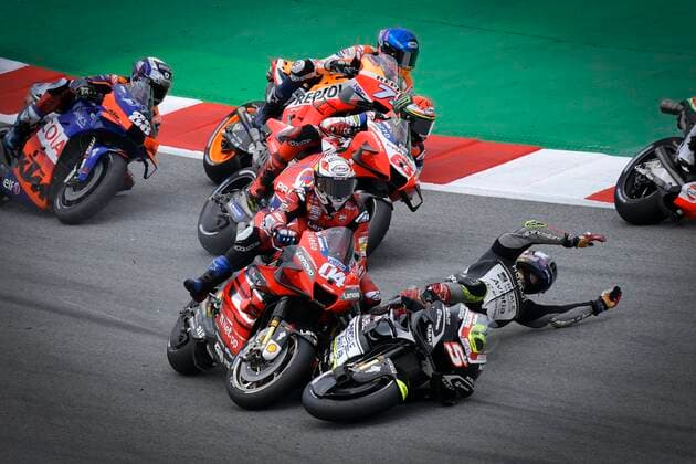 Bilder des Jahres 2020, Sport 09 September Sport Themen der Woche KW39 Sport Bilder des Tages Races at the Grand Prix Monster Energy of Catalunya at Montmelo Circuit. September 27, 2020 Carreras en el Gran Premio Monster Energy de Catalunya de MotoGP en el circuito de Montmelo. 27 de Septiembre de 2020 Zarco POOL MotoGP.com Cordon Press Cordon Press *** Races at the Monster Energy of Catalonia Grand Prix at Montmelo Circuit September 27, 2020 Races at the MotoGP Monster Energy Grand Prix of Catalonia at the Montmelo Circuit September 27, 2020 Zarco POOL MotoGP with Cordon Press Cordon Press,  xx xx