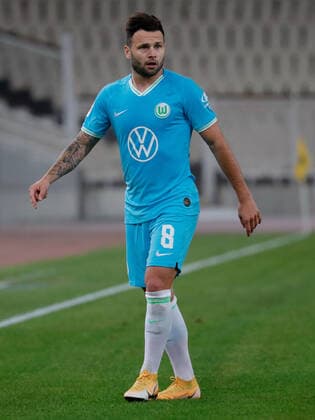 AEK Athens v VfL Wolfsburg UEFA Europa League Renato Steffen of VfL Wolfsburg during the UEFA Europa League match at Olympic Stadium, Athens Content Not Available For UK Newspapers Copyright: xYannisxHalasx FIL-14654-0074