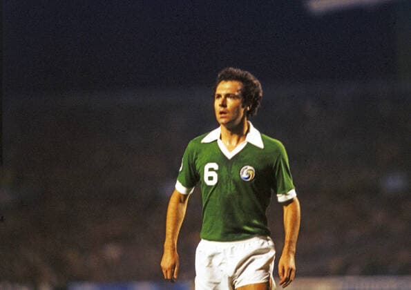 VfB Stuttgart - Cosmos New York Deutschland, Stuttgart, 19.09.1978, Fussball, Bundesliga, Testspiel, VfB Stuttgart - Cosmos New York (6:1): Franz Beckenbauer (Cosmos New York). *** VfB Stuttgart Cosmos New York Germany, Stuttgart, 19 09 1978, football, Bundesliga, test match, VfB Stuttgart Cosmos New York 6 1 Franz Beckenbauer Cosmos New York