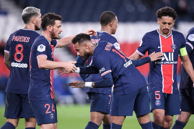 JOIE - FAIR PLAY - 10 NEYMAR JR (PSG) - 24 ALESSANDRO FLORENZI (PSG) FOOTBALL : Paris SG vs Angers - Ligue 1 Uber Eats - 02 10 2020 FEP Panoramic 