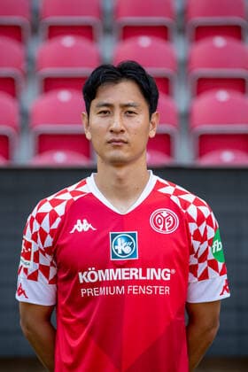 Deutschland - Rheinland-Pfalz - Mainz - 16.08.2020 Fußball - Media-Day - Herren Saison 2020 2021 1. FSV Mainz 05 Dong-won Ji (FSV Mainz 05) , Mainz Rheinland-Pfalz Deutschland Opel Arena