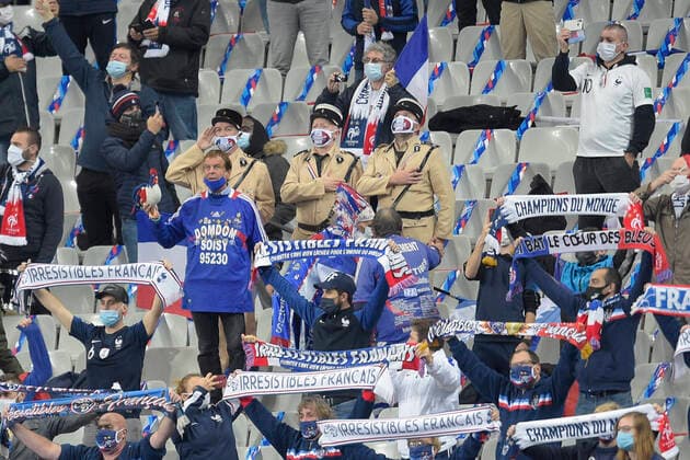 Supporters de l equipe de France FOOTBALL : France vs Ukraine - Match Amical - Paris 07 10 2020 JBAutissier Panoramic 