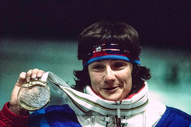 Speed skating, Eisschnelllauf Bonnie Blair Bonnie Blair (USA) wins the gold medal in the women s 1000m long track speed skating at the 1992 Olympic Winter games, Winterspiele,Spiele, Summer games Copyright: xStevenxExxSutton DUOMO PCNx SS0102_067590
