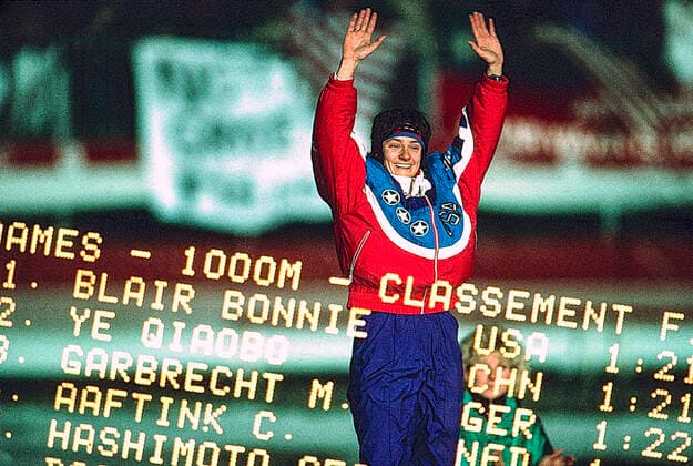 Archivbilder der Woche Sport KW41 Speed skating, Eisschnelllauf Bonnie Blair Bonnie Blair (USA) wins the gold medal in the women s 1000m long track speed skating at the 1992 Olympic Winter games, Winterspiele,Spiele, Summer games Albertville L anneau de vitesse France Copyright: xDUOMO PCNx SS0103_067539