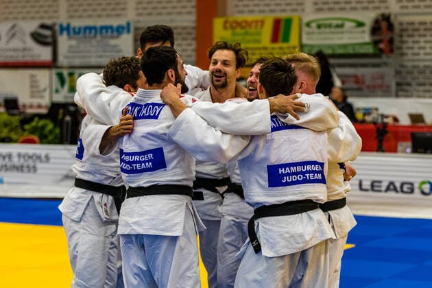 10.10.2020, Brandenburg, Senftenberg: Judo Bundesliga-Finale der Männer 2020: Das Hamburger JT ist Deutscher Meister foto. Eibner Hammerschmidt Judo Bundesliga-Finale der Männer 2020 Senftenberg