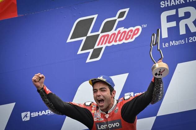 Bilder des Jahres 2020, Sport 10 Oktober Sport Themen der Woche KW41 Sport Bilder des Tages Races of MotoGP Shark Helmets Grand Prix de France at Le Mans Circuit. October 11, 2020 Carreras del Gran Premio Shark Helmets de Francia de MotoGP en el circuito de Le Mans, 11 de Octubre de 2020 Danilo Petrucci POOL MotoGP.com Cordon Press Cordon Press *** Races of MotoGP Shark Helmets French Grand Prix at Le Mans Circuit October 11, 2020 French Shark Helmets MotoGP Grand Prix Races at Le Mans Circuit, October 11, 2020 Danilo Petrucci POOL MotoGP with Cordon Press Cordon Press,  xx xx