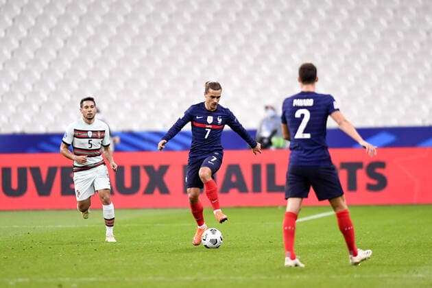 07 ANTOINE GRIEZMANN (FRA) - 05 RAPHAEL GUERREIRO (POR) FOOTBALL : France vs Portugal - Ligue des Nations - 11 10 2020 FEP Panoramic 