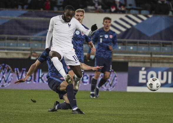 Jonathan Ikone 11 during the U21, U 21 European Championships qualifying football match France vs Slovaquie at the Meinau stadium in Strasbourg, eastern France, on October 12, 2020. FOOTBALL : France vs Slovaquie - U21 - strasbourg - 12 10 2020 ELYxandrocegarra panoramic 