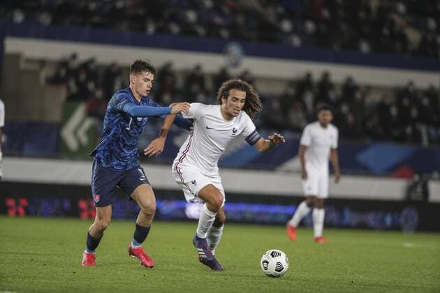 Matteo Guendouzi 10 during the U21, U 21 European Championships qualifying football match France vs Slovaquie at the Meinau stadium in Strasbourg, eastern France, on October 12, 2020. FOOTBALL : France vs Slovaquie - U21 - strasbourg - 12 10 2020 ELYxandrocegarra panoramic 