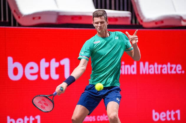 Im Hubert HURKACZ (POL), Hubert HURKACZ (POL) vs. Marc POLMANS (AUS), TENNIS, bett1hulks Indoor, 12.10.2020, GER, TENNIS, ATP, Tennis Herren TOUR, bett1hulks Indoor, John MILLMAN (AUS) vs. Misacha ZVEREV (GER), 12.10.2020 KOELN Copyright: xEibner-Pressefotox EP_BSO