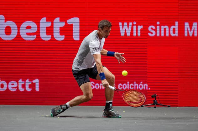 Im Henri LAAKSONEN (SUI), Daniel ALTMEIER (GER) vs. Henri LAAKSONEN (SUI), TENNIS, bett1hulks Indoor, 13.10.2020, GER, TENNIS, ATP, Tennis Herren TOUR, bett1hulks Indoor, Daniel ALTMEIER (GER) vs. Henri LAAKSONEN (SUI), 13.10.2020 KOELN Copyright: xEibner-Pressefotox EP_BSO