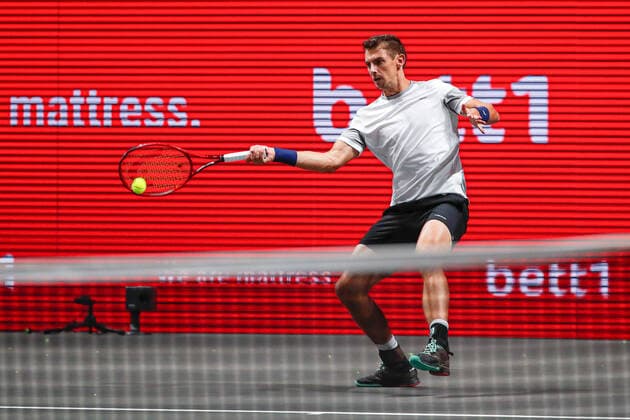 Henri LAAKSONEN (SUI) Q , bett1HULKS Indoors - ATP, Tennis Herren 250, Köln, Köln (LANXESS arena), 13.10.2020,