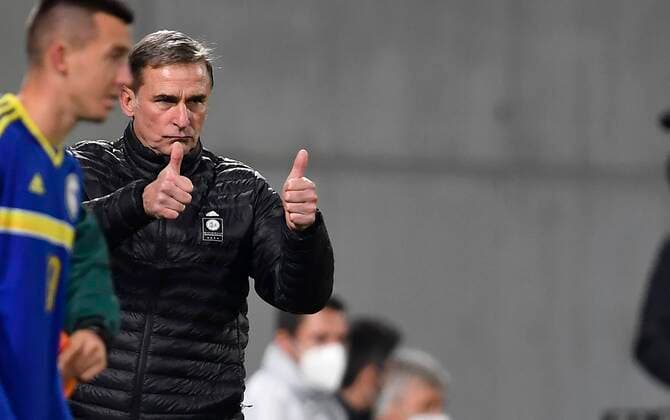 13.10.2020 - Fussball - Länderspiel - U21, U 21 EM-Qualifikation - Deutschland gg Bosnien Herzegowina - - Stefan Kuntz ( Trainer Coach Deutschland U21 ) Daumen hoch Daumen nach oben