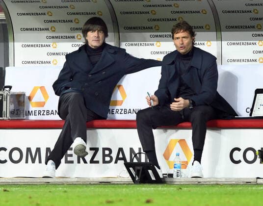 Nationsleague: Deutschland - Schweiz 13.10.2020 in Köln. Bundestrainer Joachim Löw (Deut.) auf der Bank. Re.: Co.-Trainer Marcus Sorg. DFL REGULATIONS PROHIBIT ANY USE OF PHOTOGRAPHS AS IMAGE SEQUENCES AND OR QUASI-VIDEO